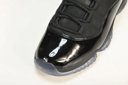 Hyperoad AND GOWN 11 - JORDAN CAP RETRO 1005